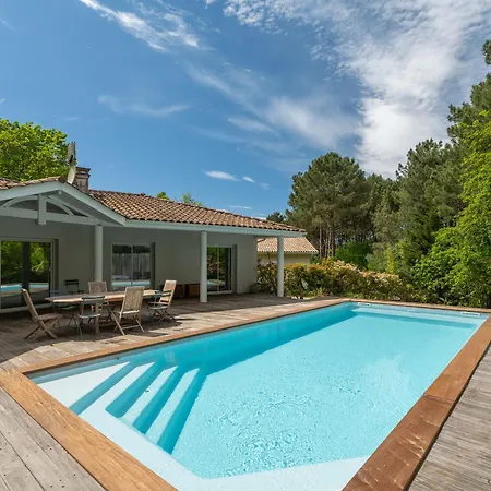 Villa Golf, 8 Pers, Piscine Chauffee, Jardin - Fr-1-319-508 *